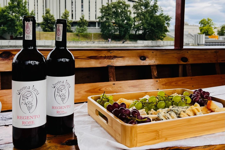 Bydgoszcz: River Cruise with local Wine and Cheese Tasting