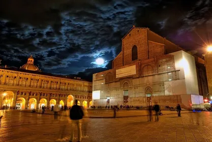 Bologna Noire: eine Tour durch die Kriminalchronik der Vergangenheit Bologna Noire: eine Tour durch die Kriminalchronik der Vergangenheit
