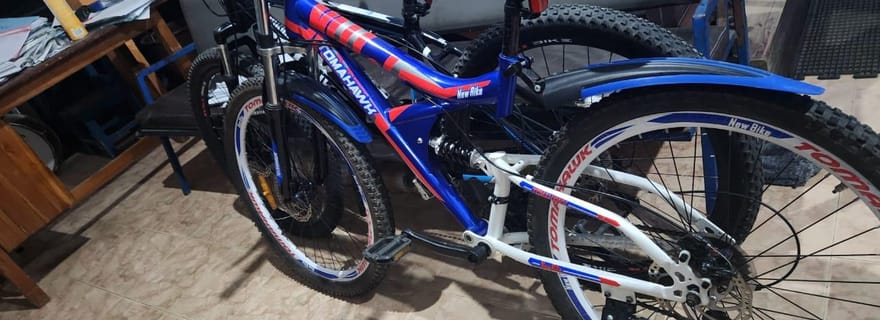 Kandy : location de vélo avec casque, eau et carte d'itinéraire