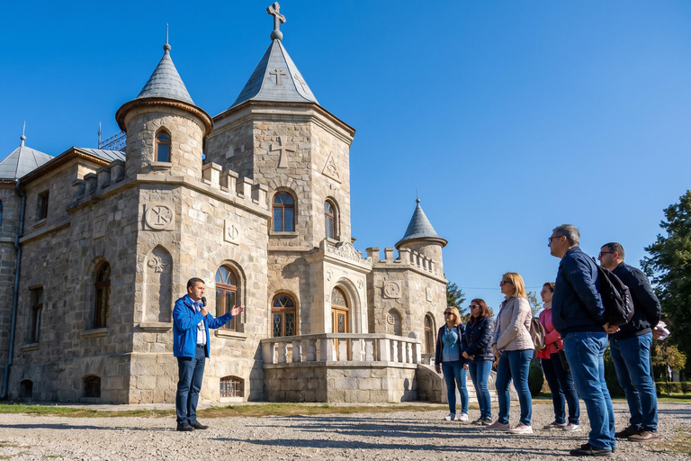 From Bucharest: Slanic Salt Mine & Dracula’s Tomb Day Tour VIP TOUR 8 SEATS