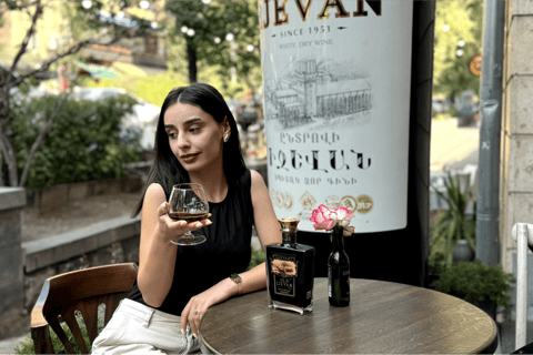 Walking City Tour in Yerevan with Brandy, 5 Wines &amp; Bread