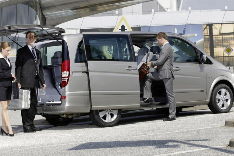 Recogida y traslado al aeropuerto