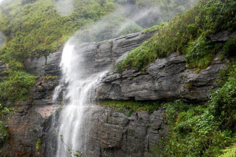 Knuckles Mountain Range: Kotaganga Waterfall Chain Hike
