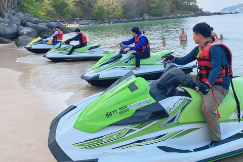 Phuket: Jet Ski Tour Patong Beach with 9 Check-in Points Have fun with a trip to 9 check-in points on Phuket Island.