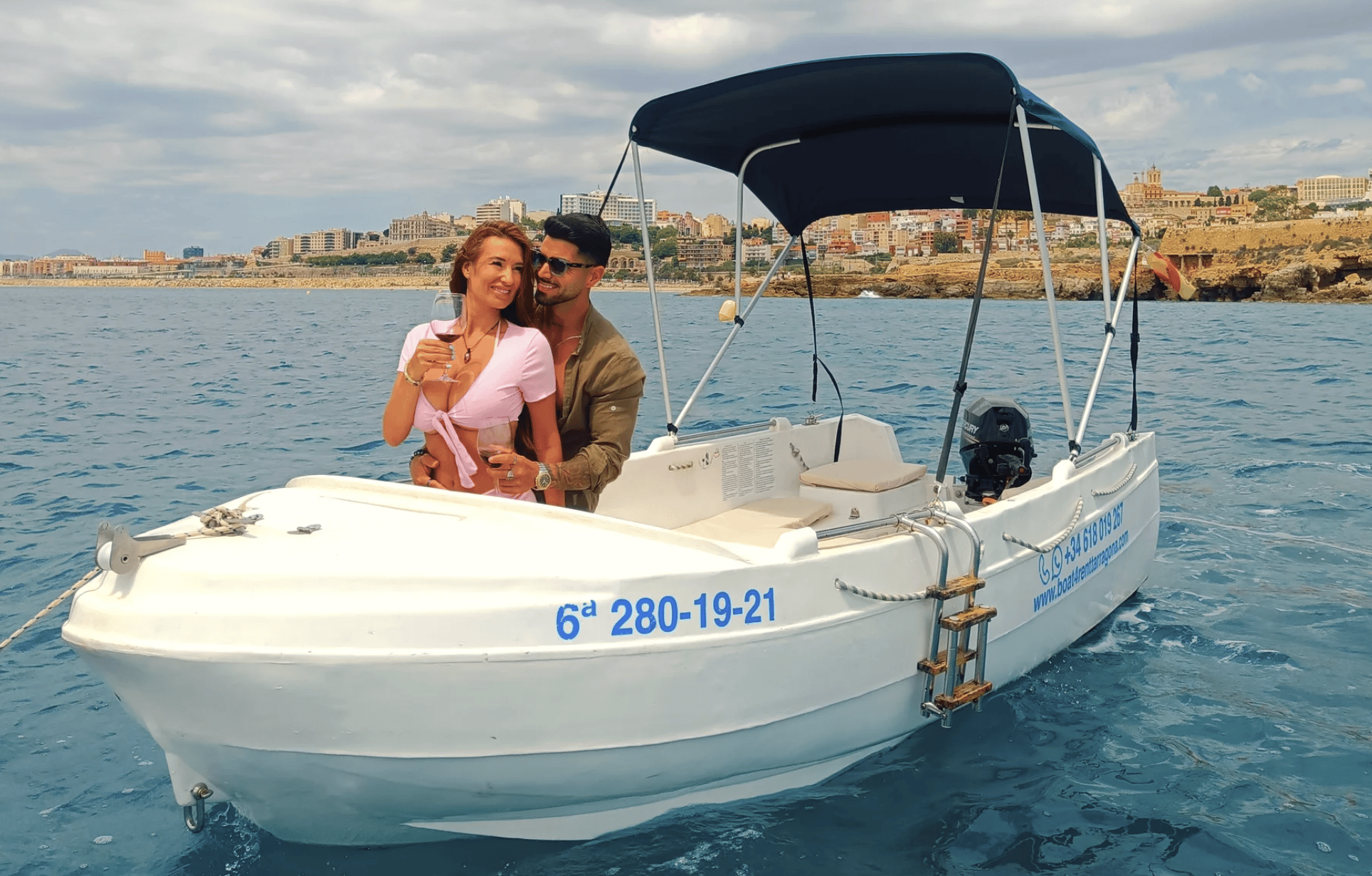 Tarragona: Boot ohne Führerschein