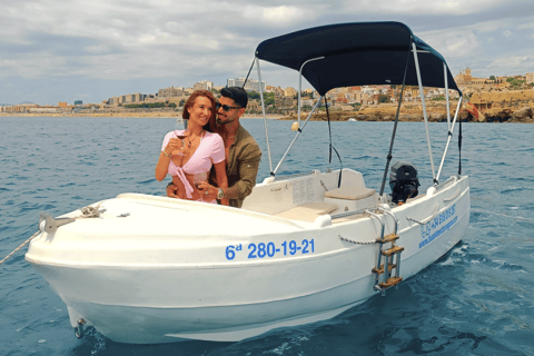 Tarragona: Boat no license needed Tarragona: 3 Hours boat no license needed