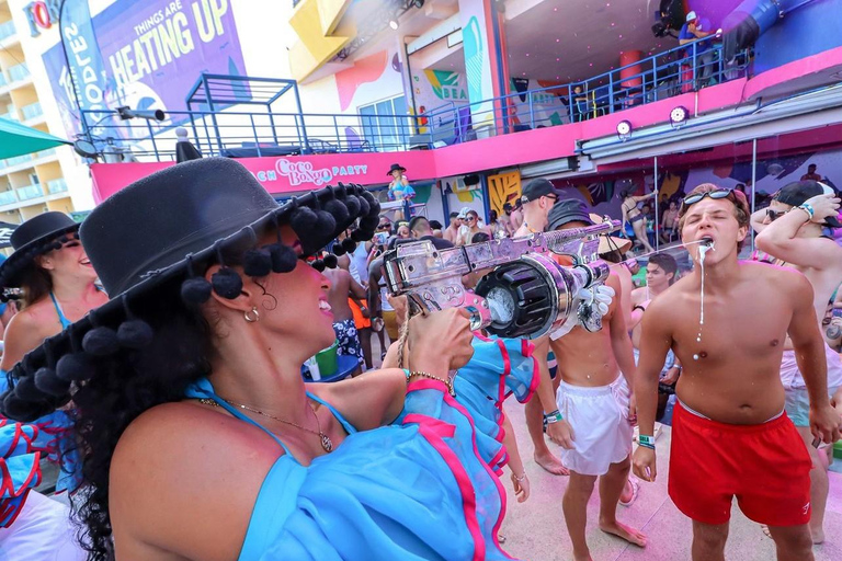 Cancún: Coco Bongo strandfeest ervaringCoco Bongo Strandfeest Normaal