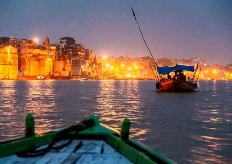 Varanasi: Excursão mística com passeio de barco e Ganga Aarti