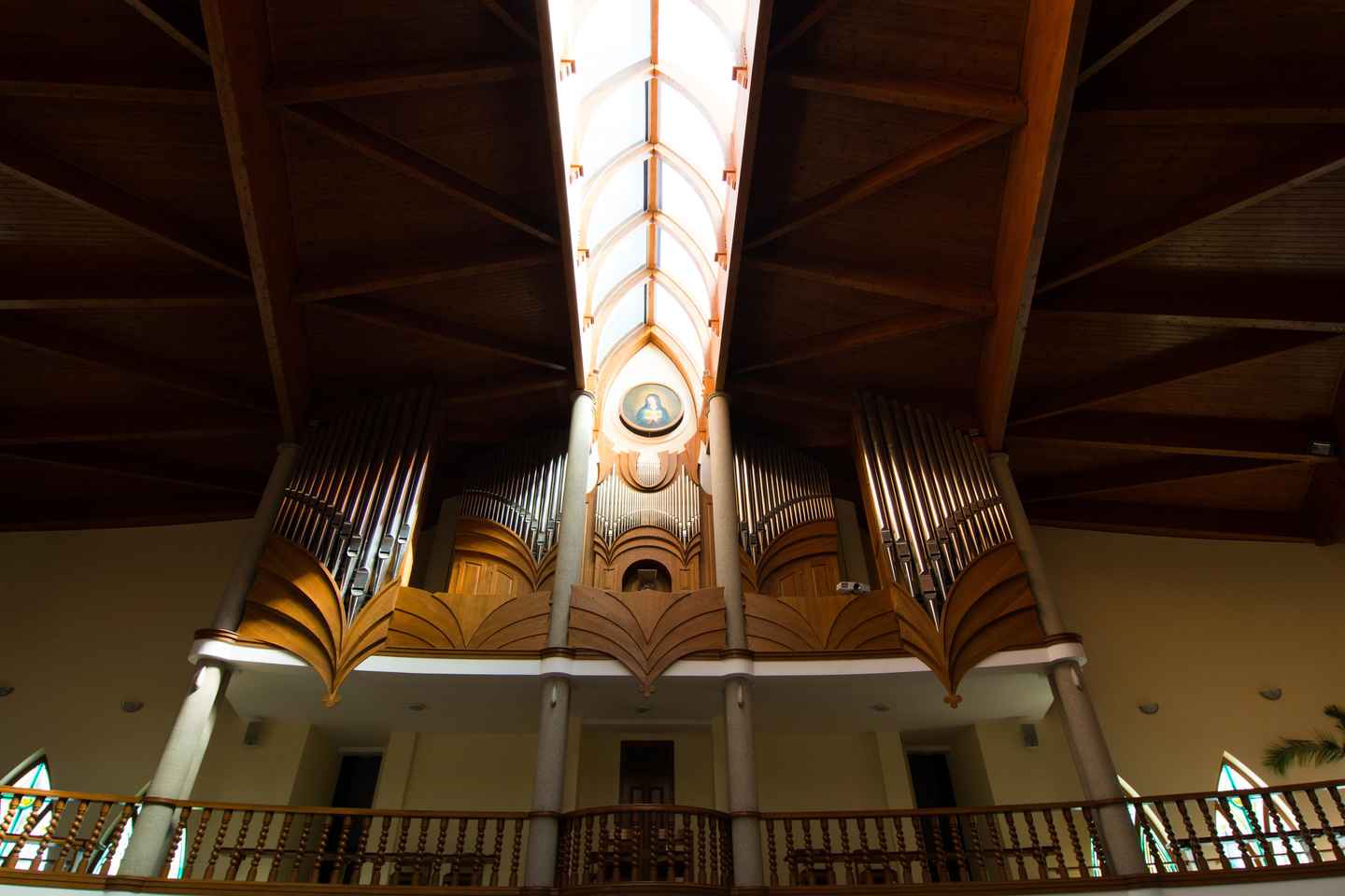 Hévíz: Majestic Sounds Organ Concert at the Blue Church
