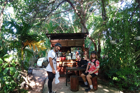 Indiana Jones: Guided Jungle Trails and Temples Bike Tour