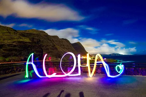 Unique Honolulu Sunset and Light Painting Tour