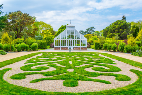 Dublin to Malahide Castle & Gardens Half-Day Trip by Car 4,5-hour: Malahide Castle & Gardens with Licensed Guide