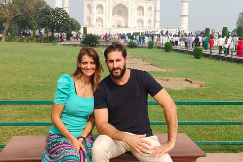 Agra: Private Taj Mahal Skip-the-Line Tour with Tickets Private Tour with Expert Guide only