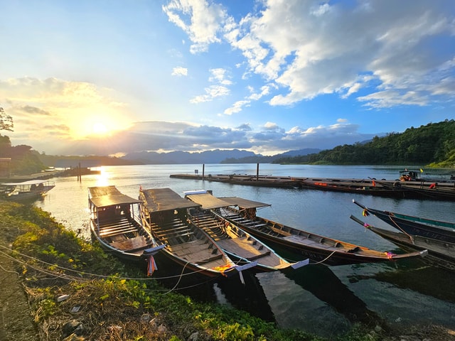 From Phuket Cheow Lan Lake 2Days Guided Tour with Activities