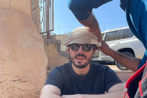 Wadi Ghul Adventure Hike, Misfat Al Abriyeen Tour & Lunch