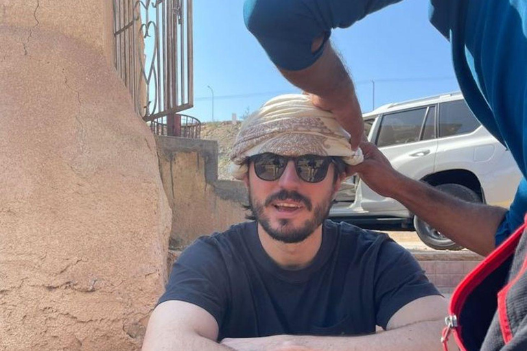 Wadi Ghul Adventure Hike, Misfat Al Abriyeen Tour & Lunch