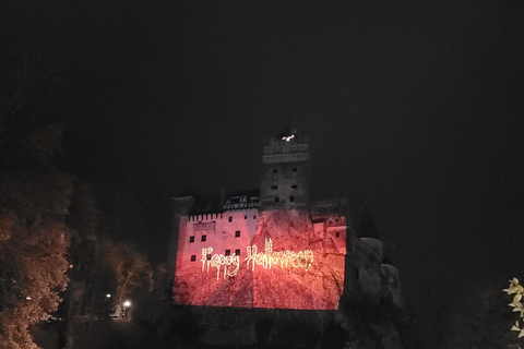 Castillo de Bran: Escapada urbana con fiesta de Halloween, cena, hotel