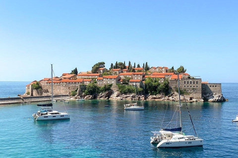 Från Tirana: Dagstur till Budva och Kotor