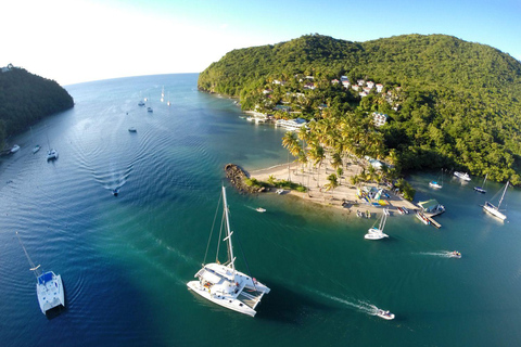 Saint Lucia: 3-godzinna wycieczka morska i lądowa do Marigot BaySaint Lucia: 3 hour Sea and Land Tour to Marigot Bay