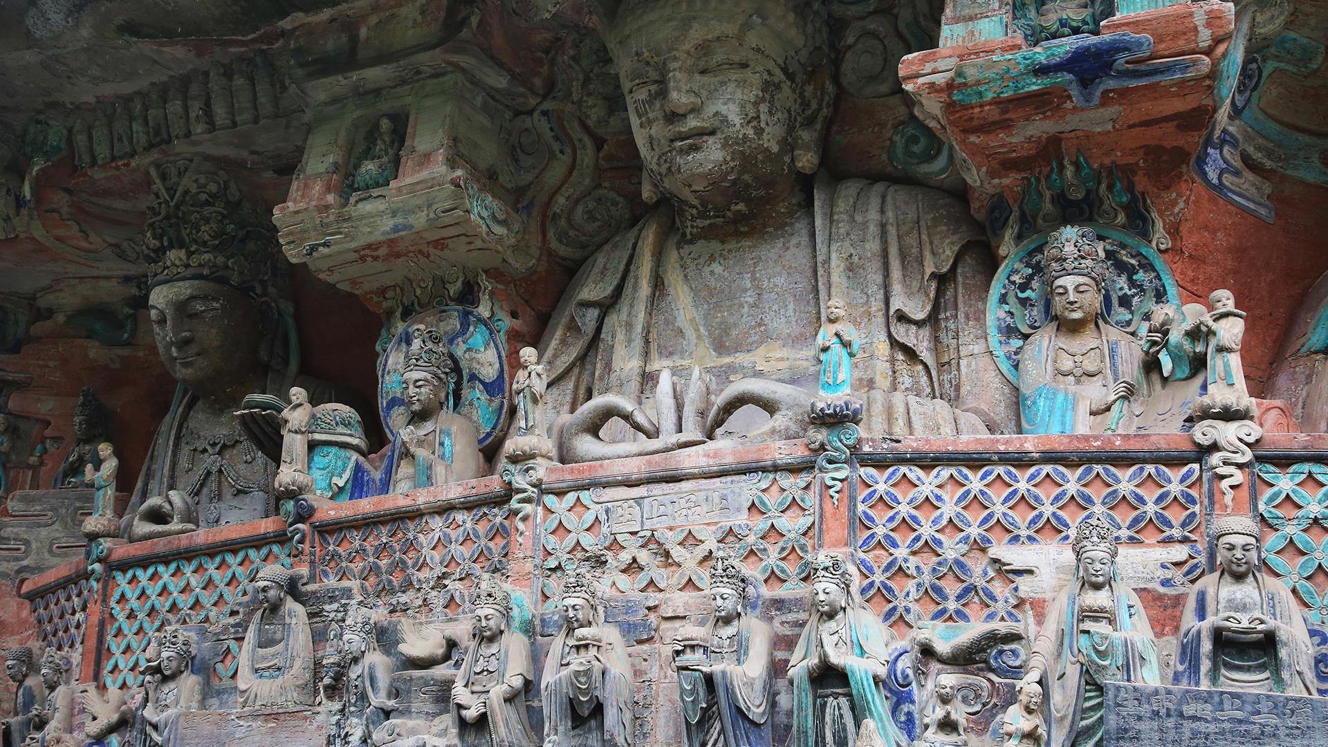 Chongqing: Dazu-Felsgravuren & Ciqikou-Altstadt – Tour mitmachen