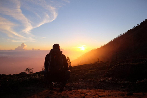 Von Bali aus: Eine private Kawah Ijen Tour, um das blaue Feuer zu sehen