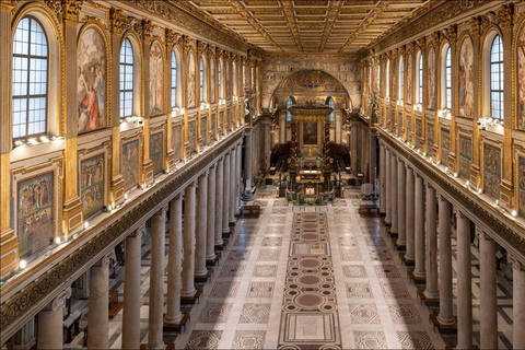 Basilicas, Holy Stairs, and Relics of Christ Jubilee 2025 Holy Doors Tour in Spanish