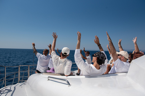 Athens: Aegina Island Cruise with Swim Stop and Lunch Cruise Without Pickup