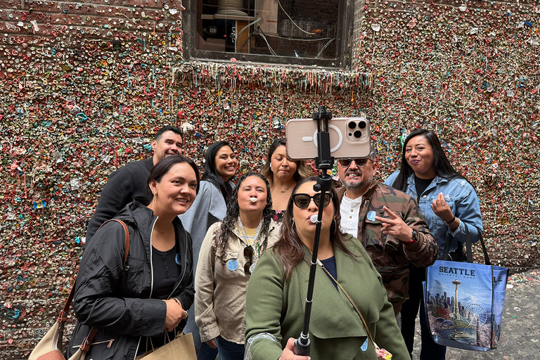 Seattle: Pike Place Market Tour with Wine Tasting