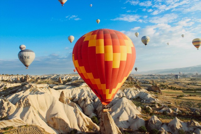 Visit Cappadocia Goreme Hot Air Balloon Flight Over Fairychimneys in Amerang