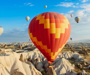 Cappadocia: Goreme Hot Air Balloon Flight Over Fairychimneys