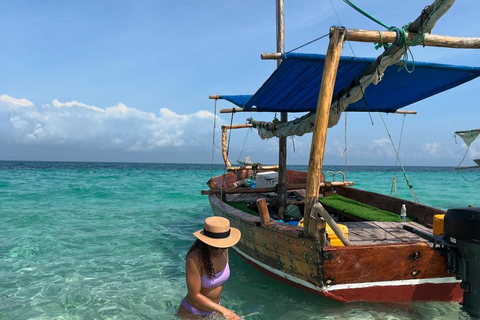 Zanzibar: safari blue snorkeling and sandbank