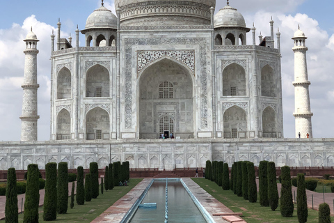 From Delhi: Agra Day Trip with Taj Mahal and Agra FortAC Car and Tour Guide Service Only