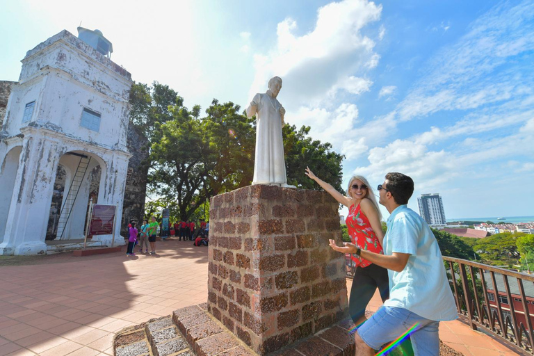 KL Stadt, Batu Höhlen und Malakka Tour