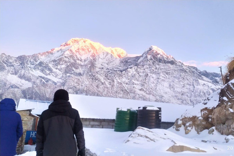 Desde Katmandú: Excursión guiada de 6 días al Campo Base del Mardi Himal