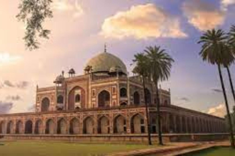 From Delhi: Private 3-Day Golden Triangle Tour with Hotels Private Tour with 3-Star Hotel Accommodation