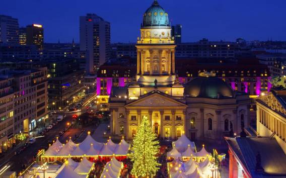 Berlin: Weihnachtsmärkte Festliches Digitalspiel