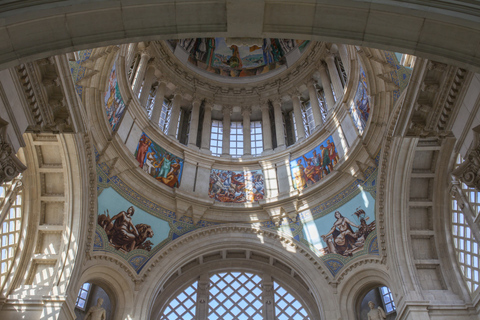 Skip-the-line Nationaal Kunstmuseum en Poble Espanyol-tour5 uur: Nationaal Kunstmuseum, Poble Espanyol en transport