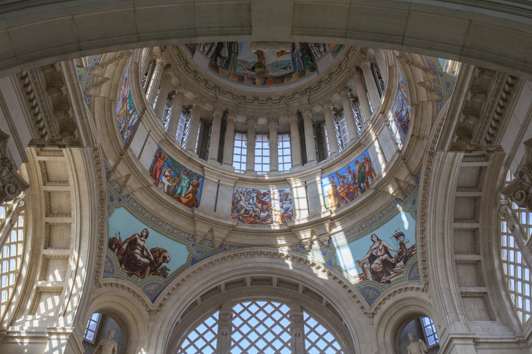 Skip-the-line Nationaal Kunstmuseum en Poble Espanyol-tour5 uur: Nationaal Kunstmuseum, Poble Espanyol en transport