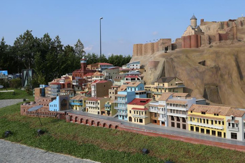 Batumi to Kobuleti: Black Sea Coast Private Tour with Guide