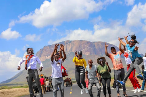 Chalbi Desert Expedition: Lakes, Oases & Northern Safari.