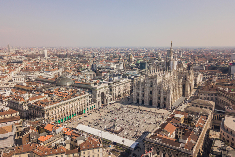 Milan: Small Group – Castle, Gelato Tasting & Duomo Rooftop Milan: Castle & Duomo Rooftop Small Group Tour with Gelato