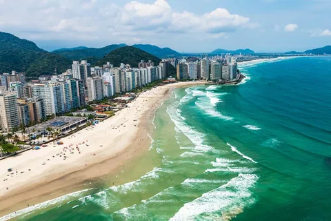 Experiência de um dia inteiro em Santos e Guarujá saindo de São Paulo