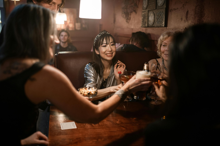 Kathmandu: Nightlife and Bar Crawl Tour