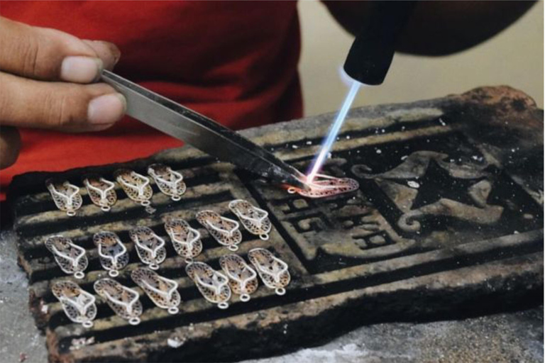 Yogyakarta : Cours de fabrication de bijoux en argent d&#039;une heure et demie