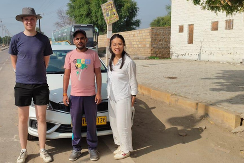 Desde Jodhpur : Traslado Privado Jaisalmer en Coche AC