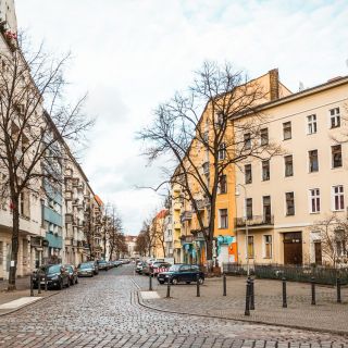 Berlin: Old Neukölln Private Walking Tour