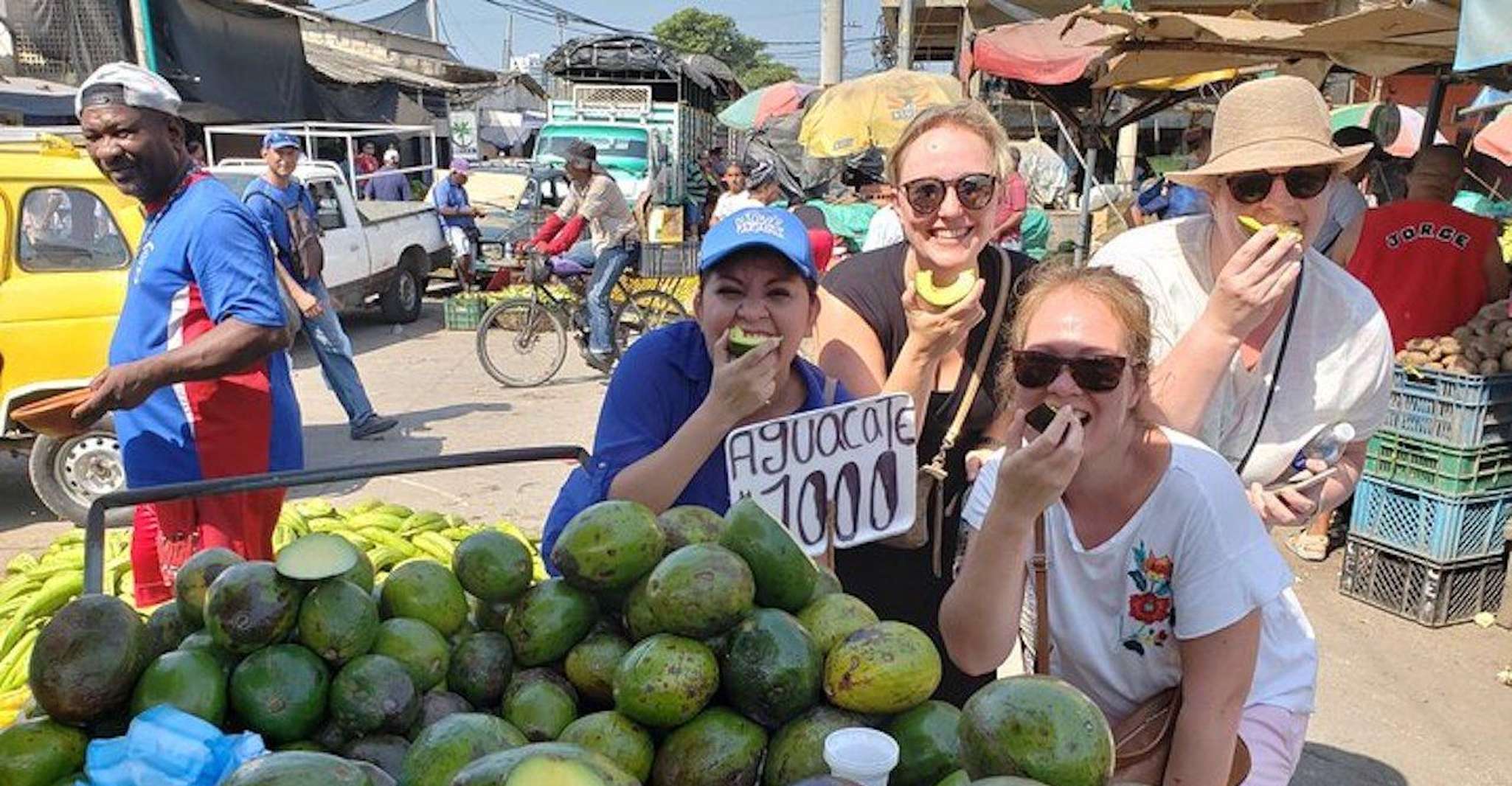 Cartagena, Bazuro Local Food Market Tour a piedi - Hizvo
