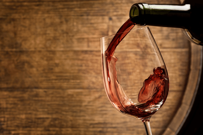 Visite privée de luxe : Sites antiques de Némée et dégustation de vin