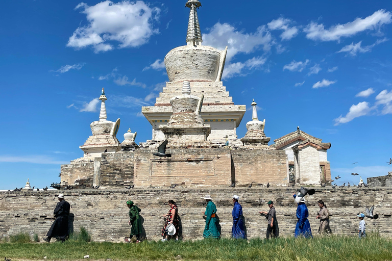 3-Day Central Mongolia Waterfall, Ancient Capital, Semi Gobi
