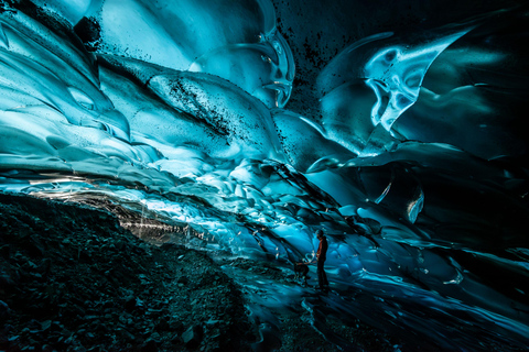 Jökulsárlón: Glacier Hike to a Remote Ice Cave